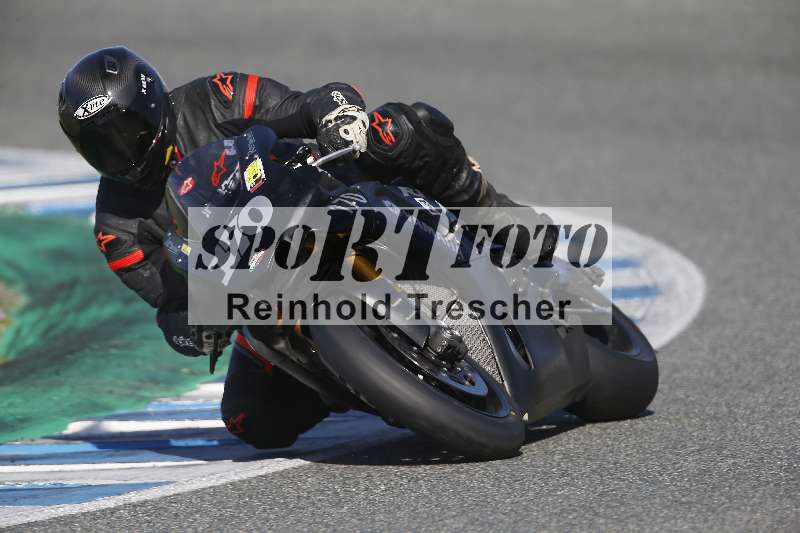 /Archiv-2024/02 29.01.-02.02.2024 Moto Center Thun Jerez/Gruppe schwarz-black/170